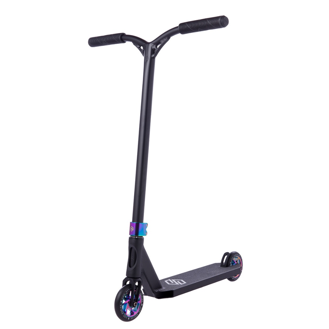 Striker Lux Stunt Scooter - Black/Rainbow