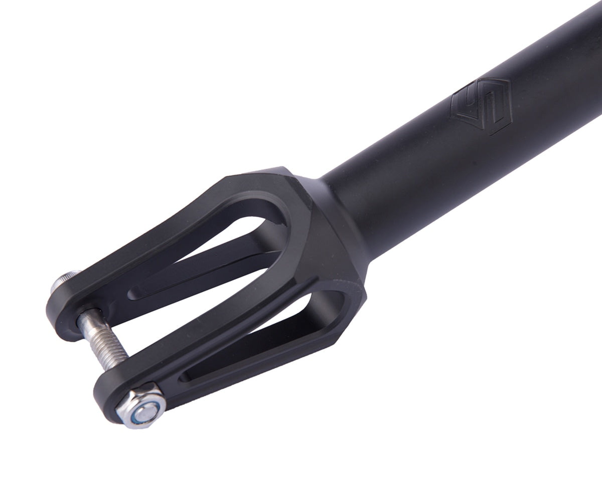 Striker Gravis SCS Scooter Fork - Black