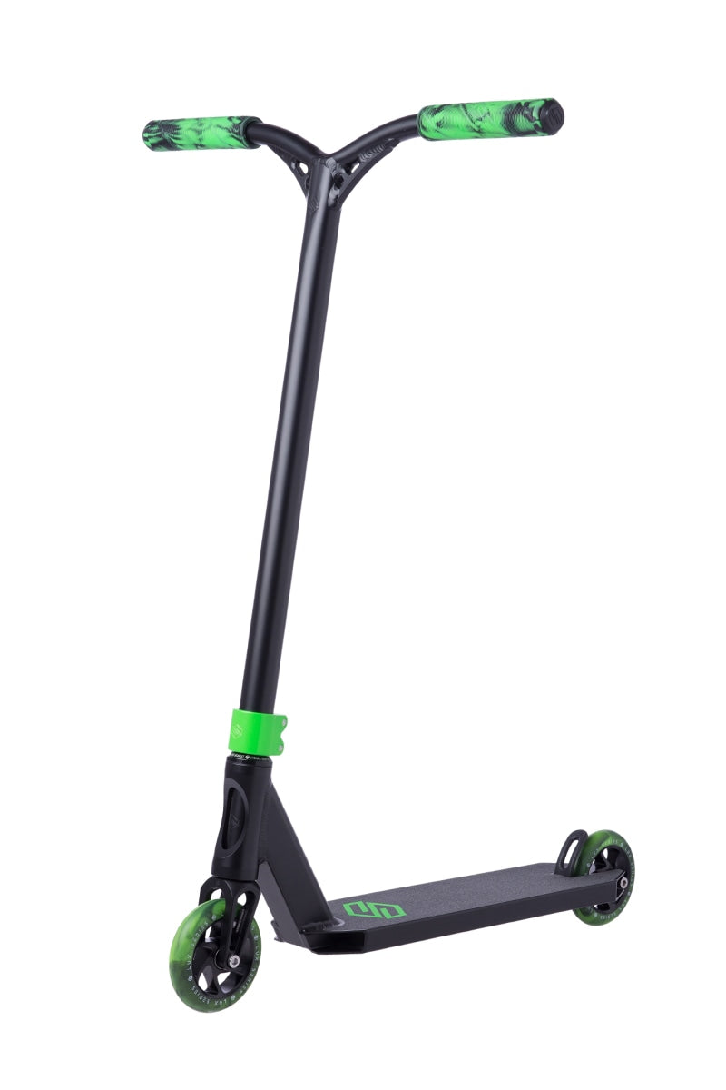 Striker Lux Painted Stunt Scooter - Black/Lime